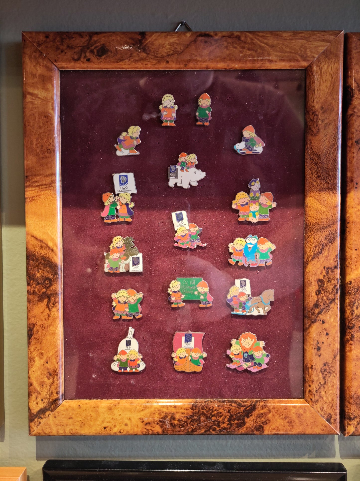 OL 1994 Lillehammer pins maskoter innrammet*