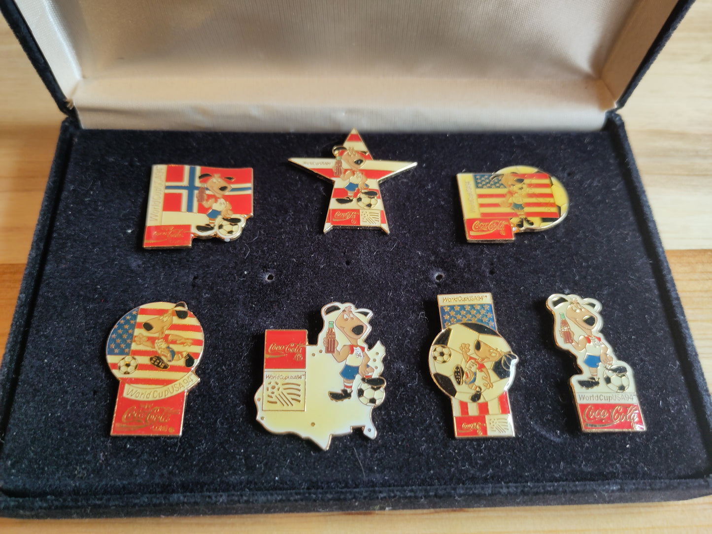 VM 1994 USA pins 7pk*