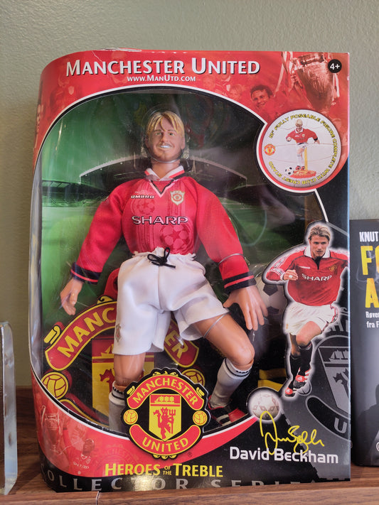 Manchester United dukke David Beckham i orginaleske*