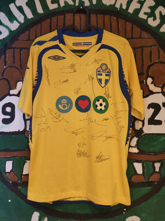 Sverige drakt 2008 hjemme signert