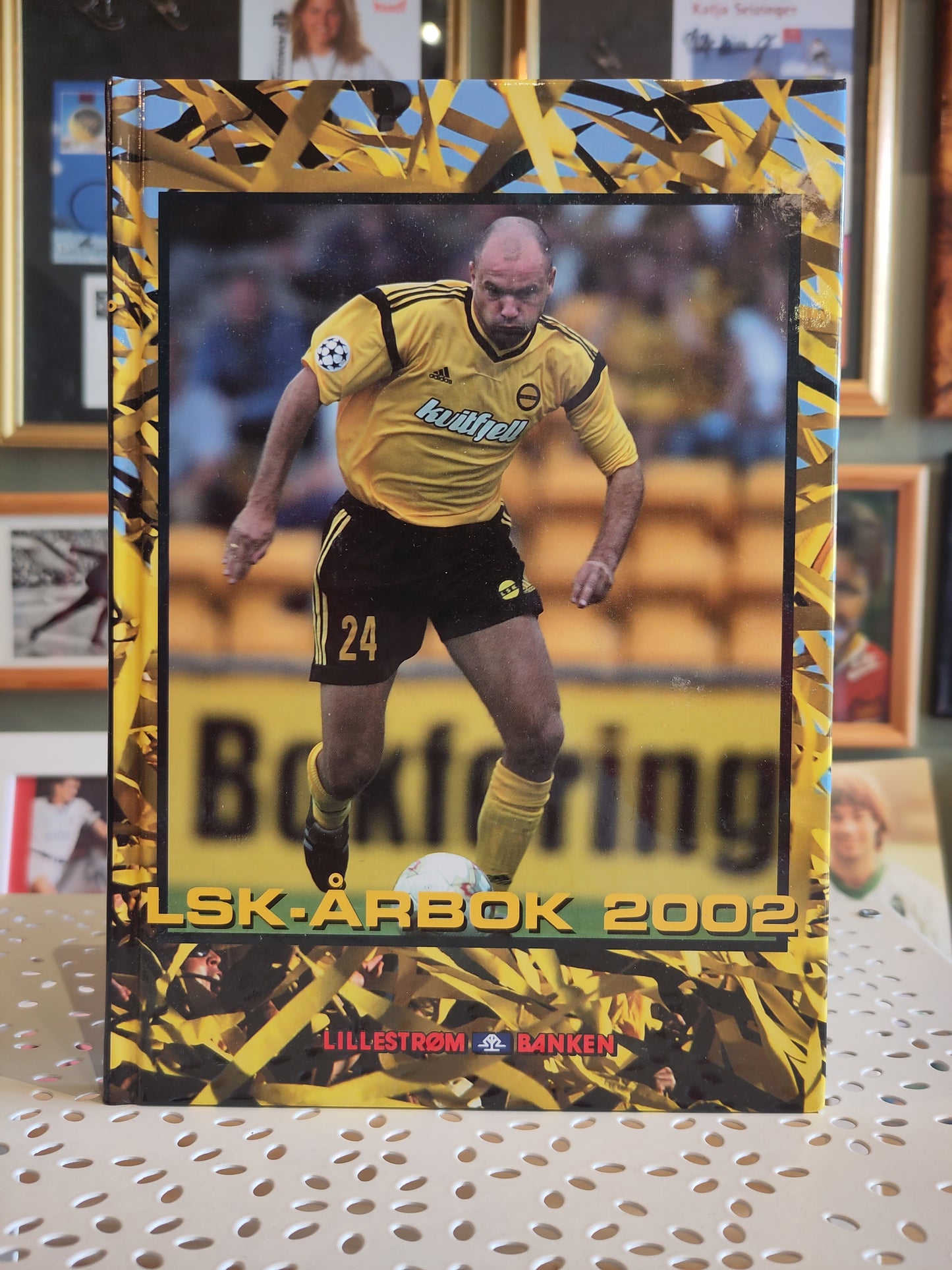 BOK: Lillestrøm årbok 2002 (LSK-årbok 2002)