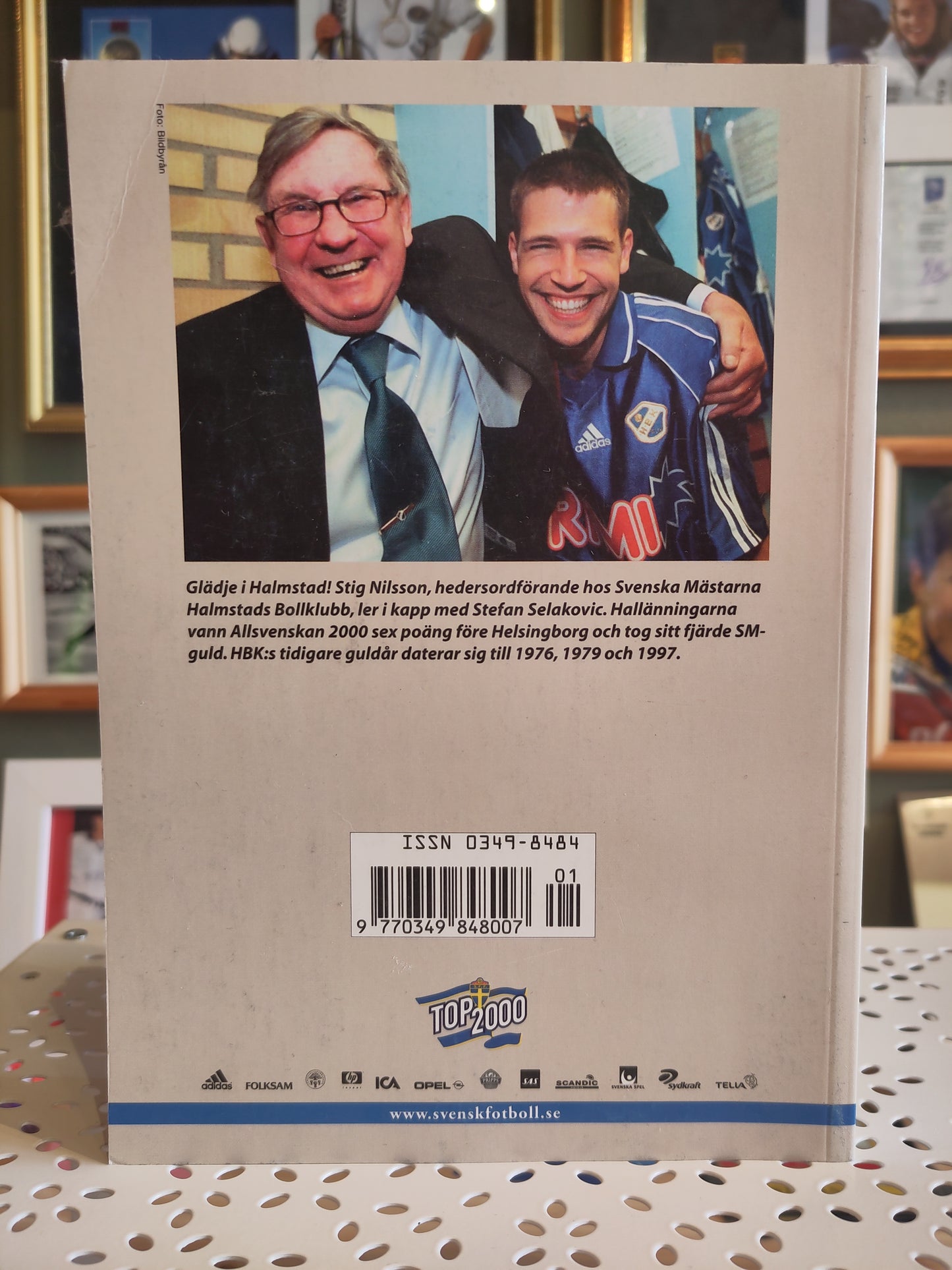 BOK: Fotbollboken 2001 (Svenska Fotbollförbundet)