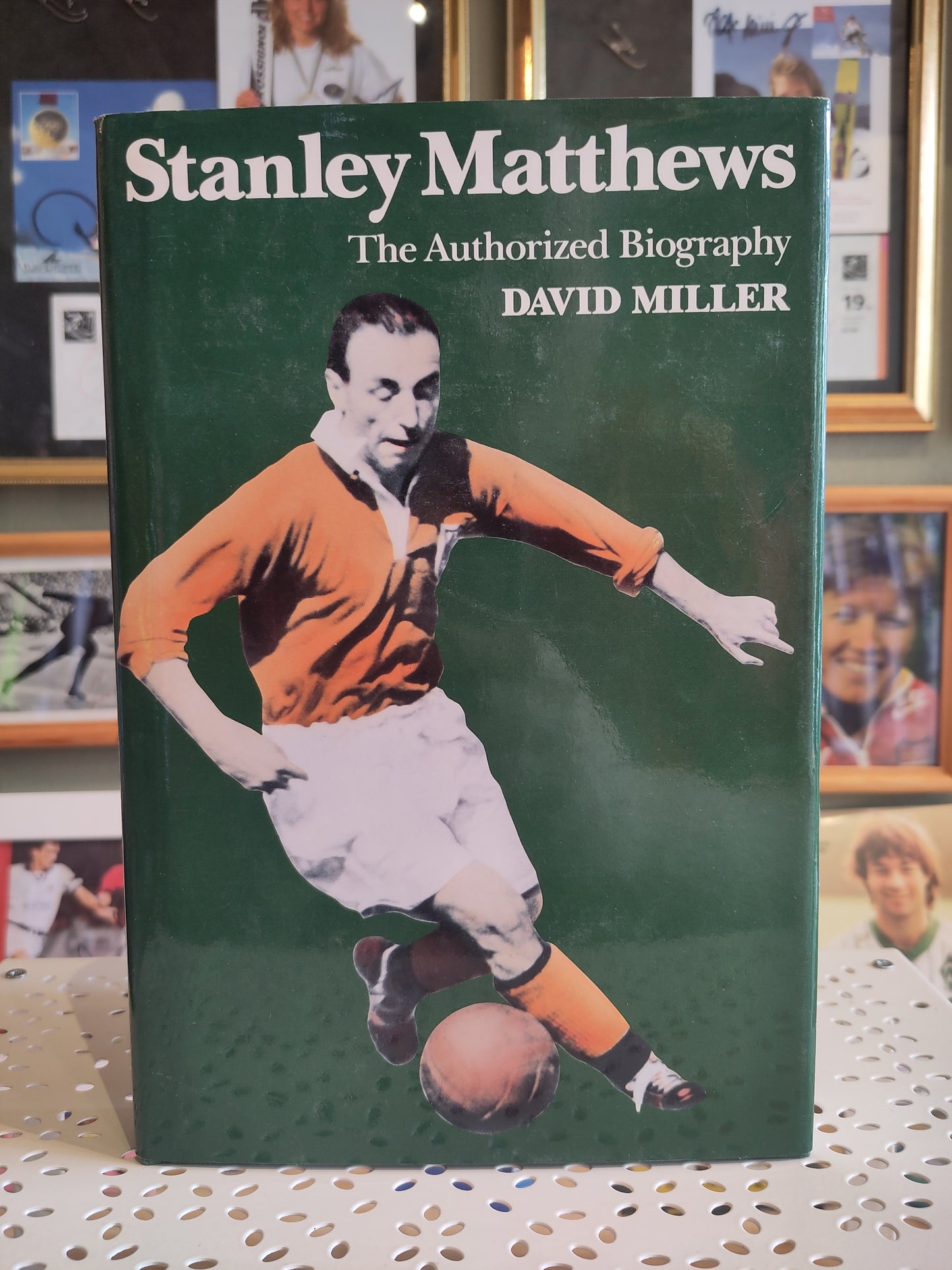 BOK: Stanley Matthews - The Authorized Biography (Miller)