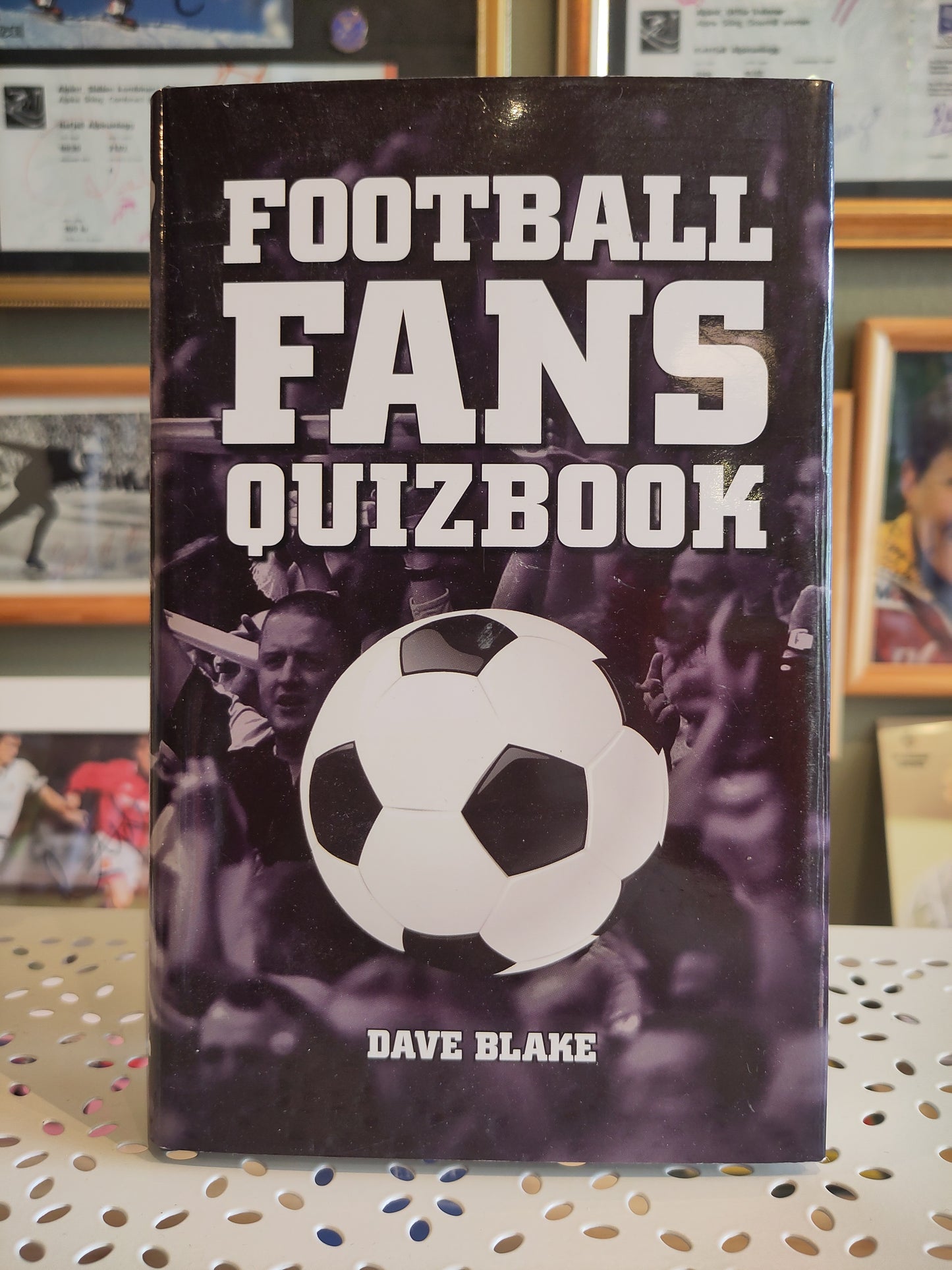 BOK: Football Fans Quizbook (Blake)