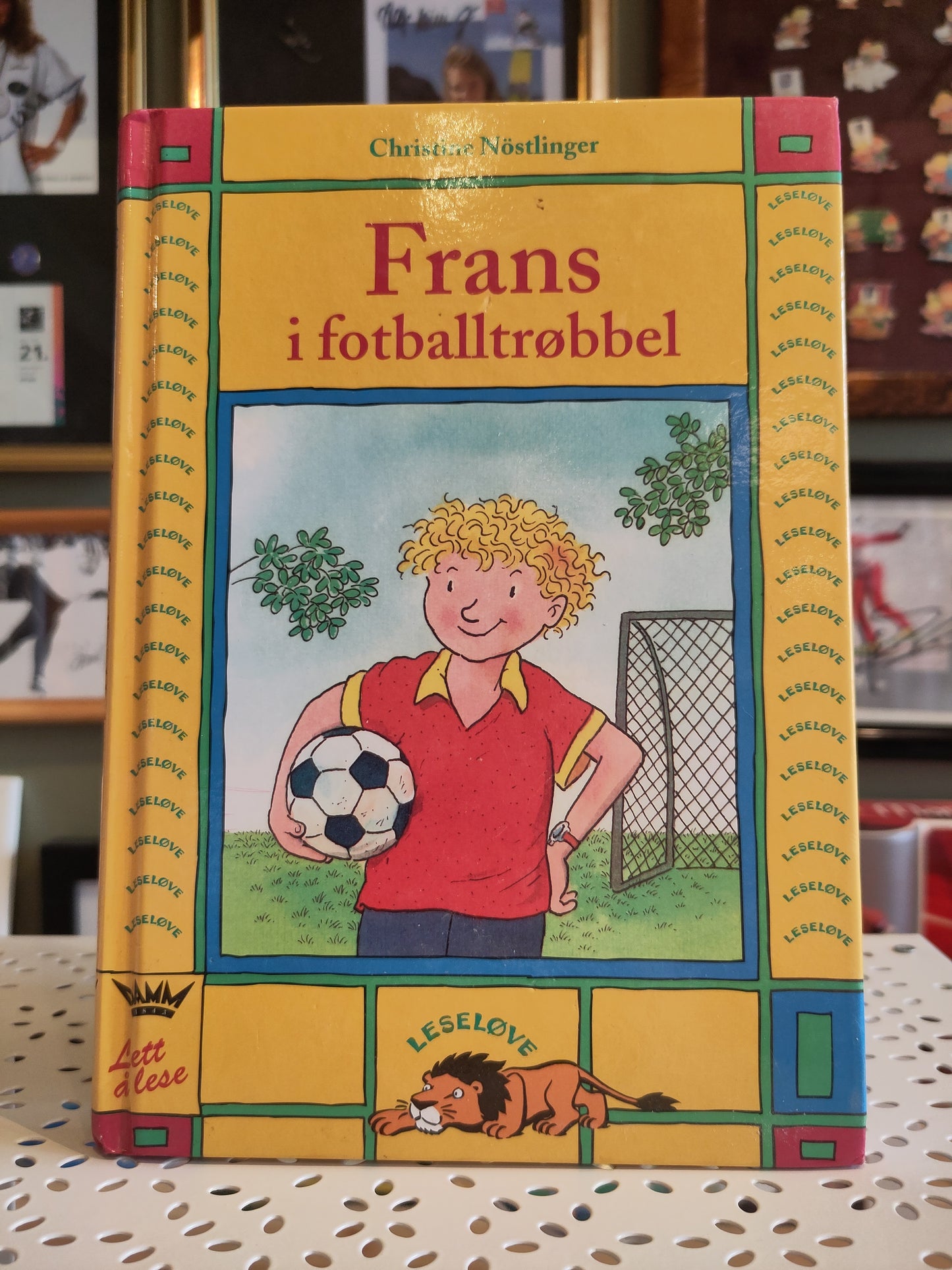 BOK: Frans i fotballtrøbbel (Nöstlinger)