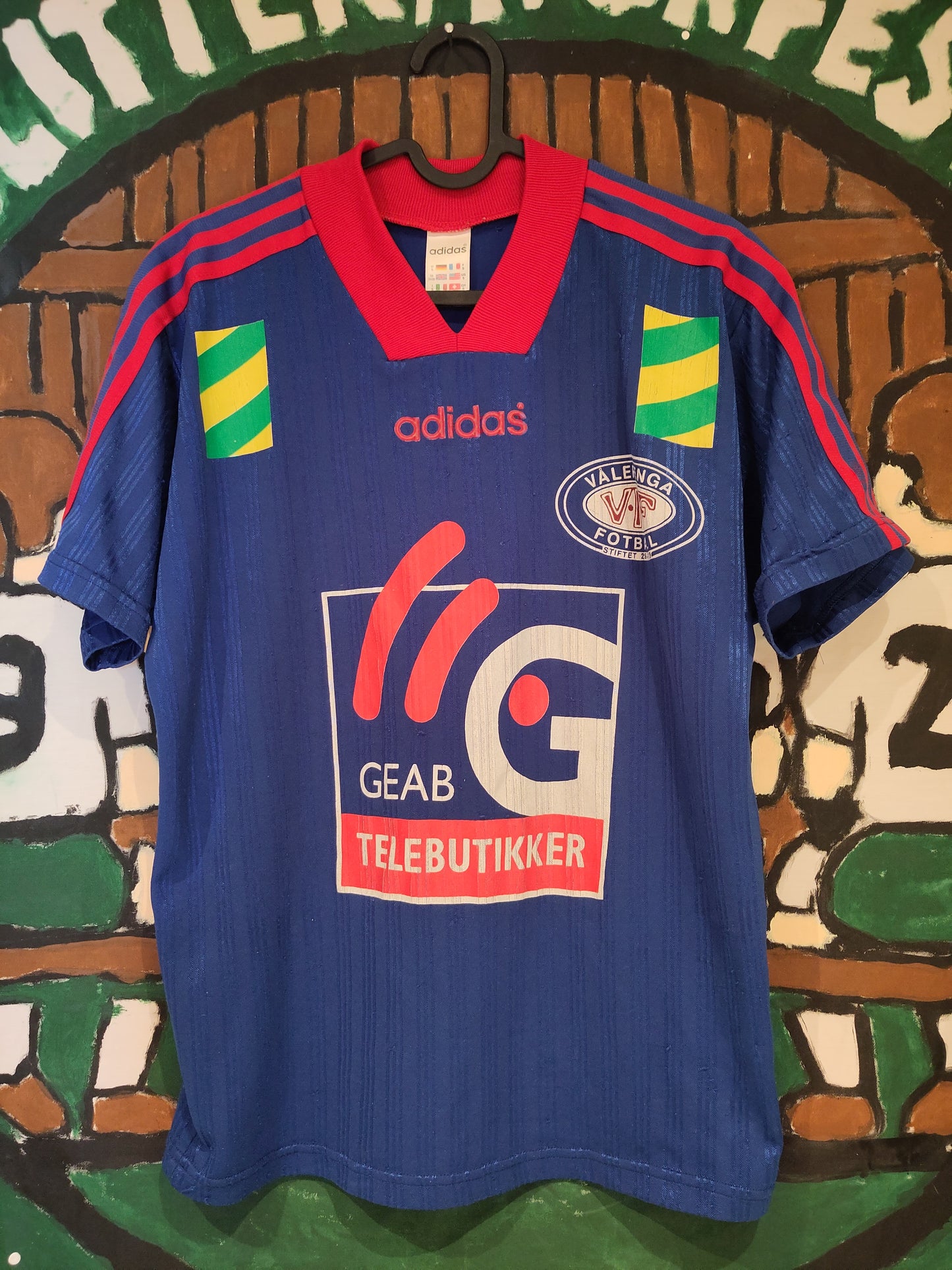 Vålerenga drakt 1995 hjemme