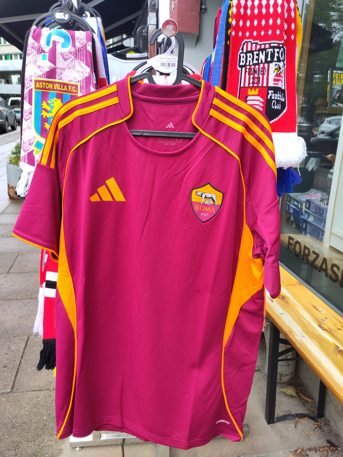 Roma drakt 2025-26 hjemme (BNWT)