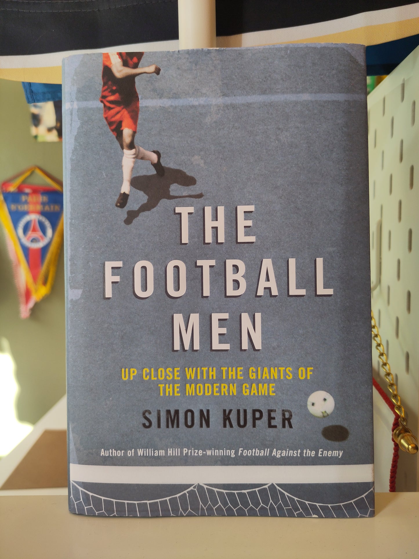 BOK: The Football Men v2 (Kuper)
