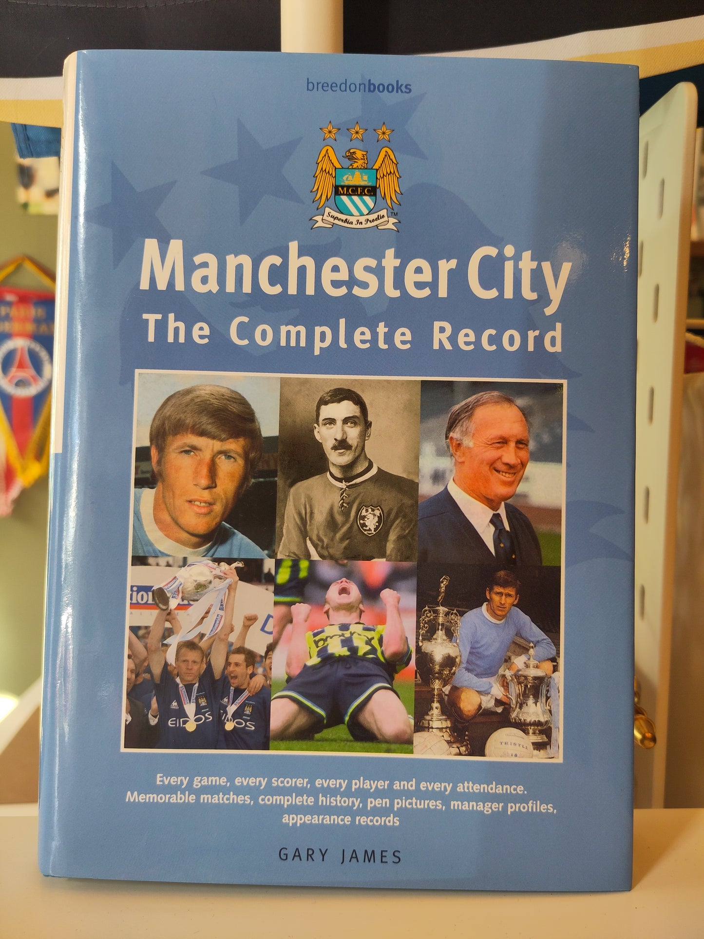 BOK: Manchester City - The Complete Record (James)
