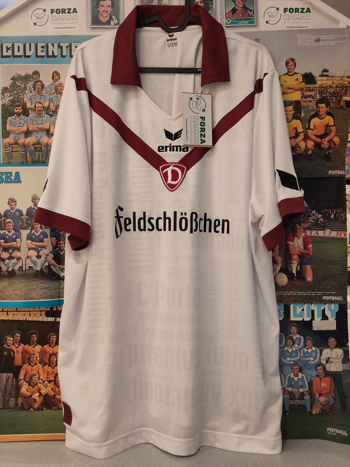 Dynamo Dresden drakt 2017-18 Europa spesial