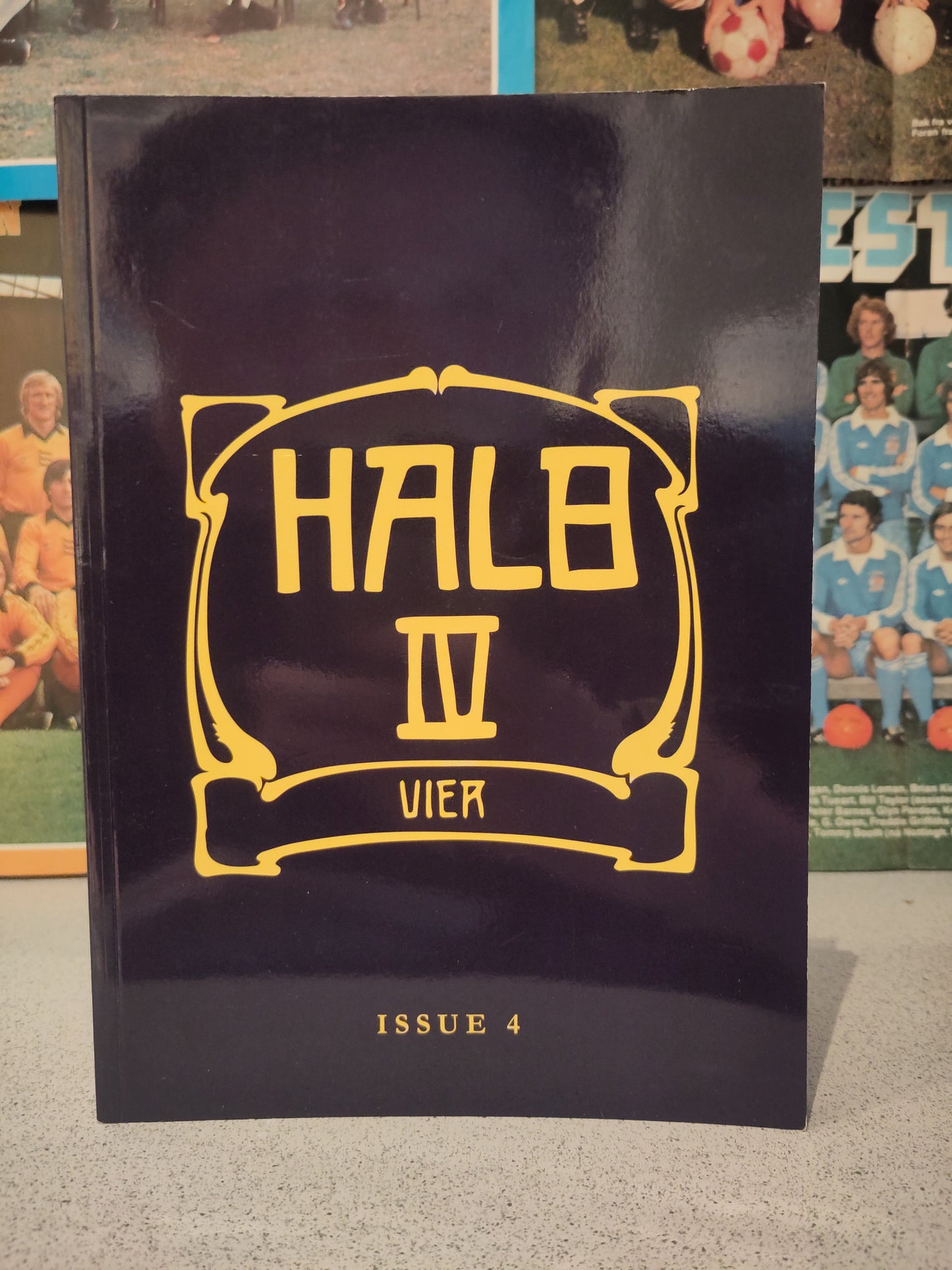 Halb Vier fanzine