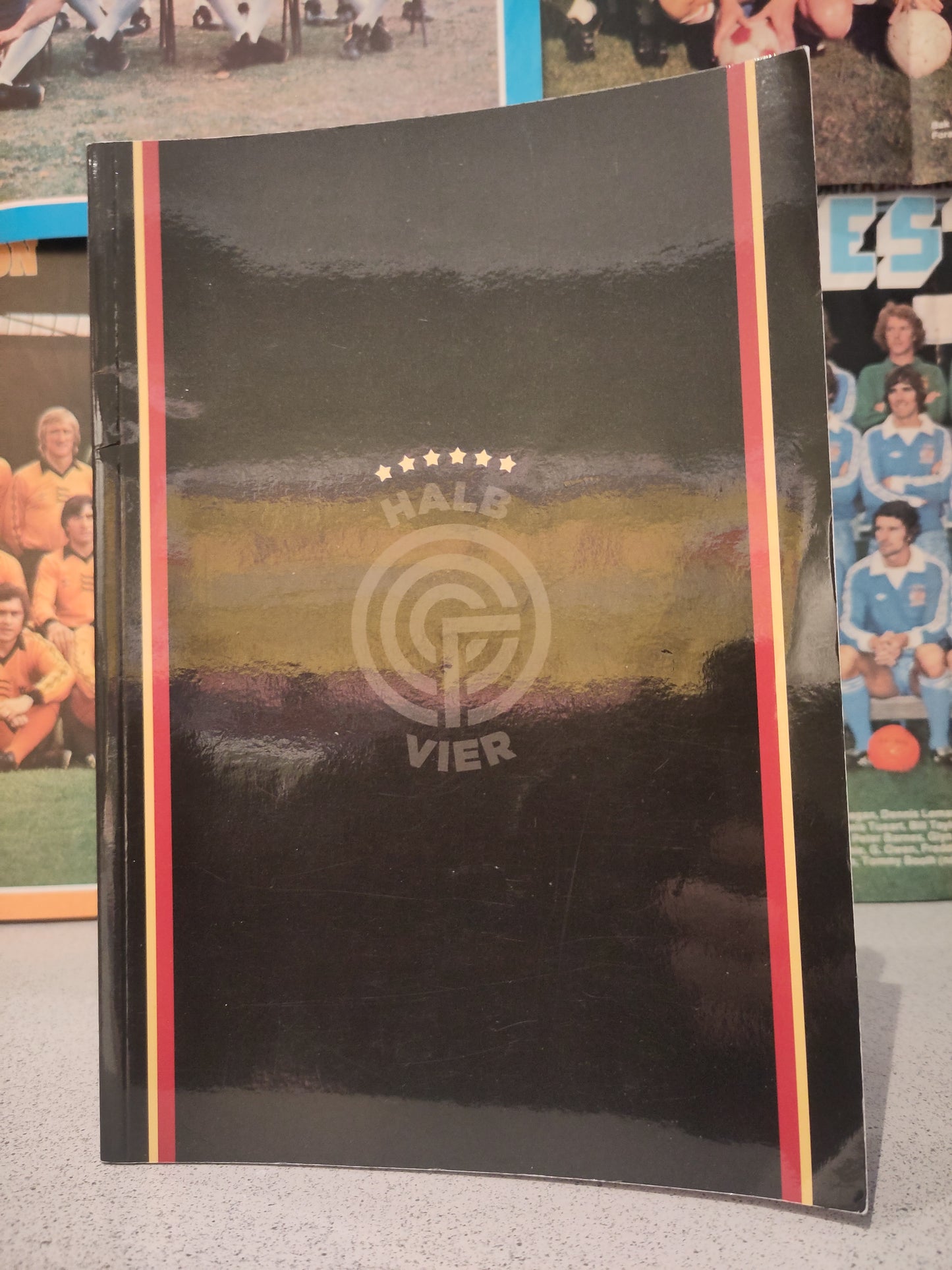 Halb Vier fanzine