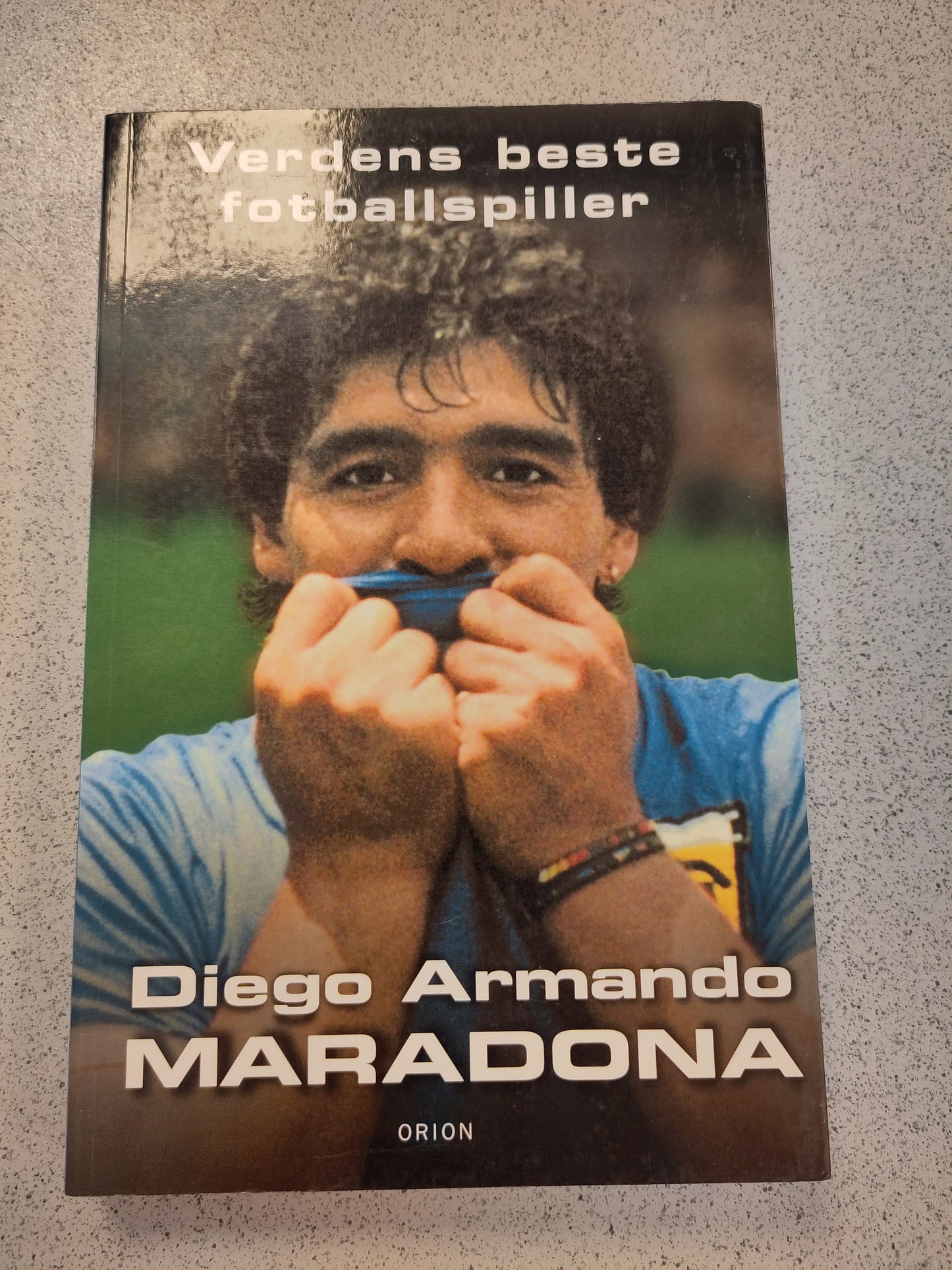 BOK: Diego Armando Maradona - Verdens beste fotballspiller