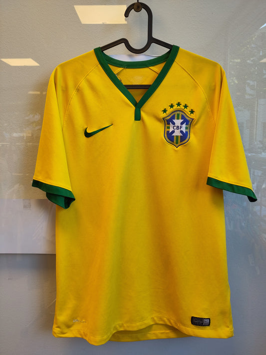 Brazil home kit 2014