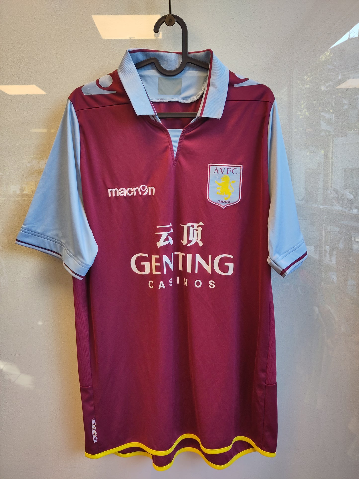 Aston Villa drakt 2012-13 hjemme